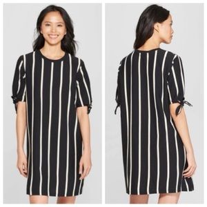 Who What Wear | NWT Striped Sleeve T-Shirt Dress